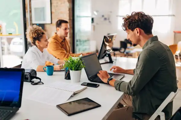 Categorías de cursos digitales más populares en 2025