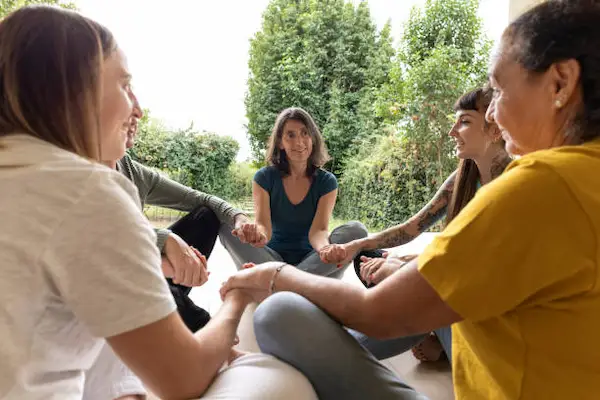Talleres al aire libre claves para fusionar creatividad y naturaleza