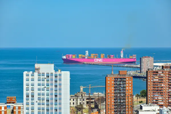 Qué es una agencia marítima y cuál es su rol en el comercio exterior
