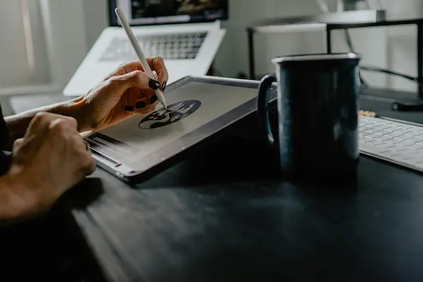 Herramientas y recursos para el diseño de tu logotipo